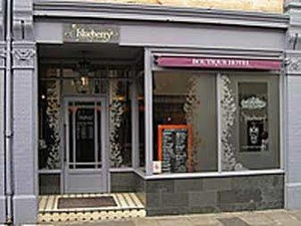 The Blueberry Hotel Pontypridd Bagian luar foto